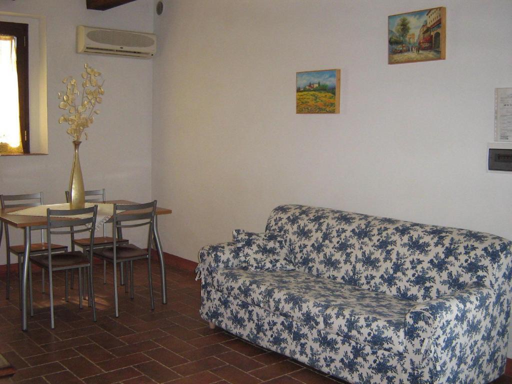 Certine Agriturismo Asciano Rum bild