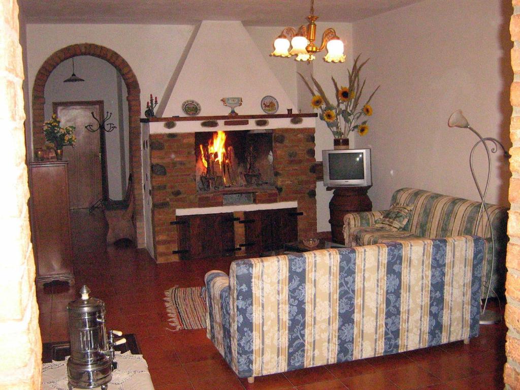 Certine Agriturismo Asciano Exteriör bild